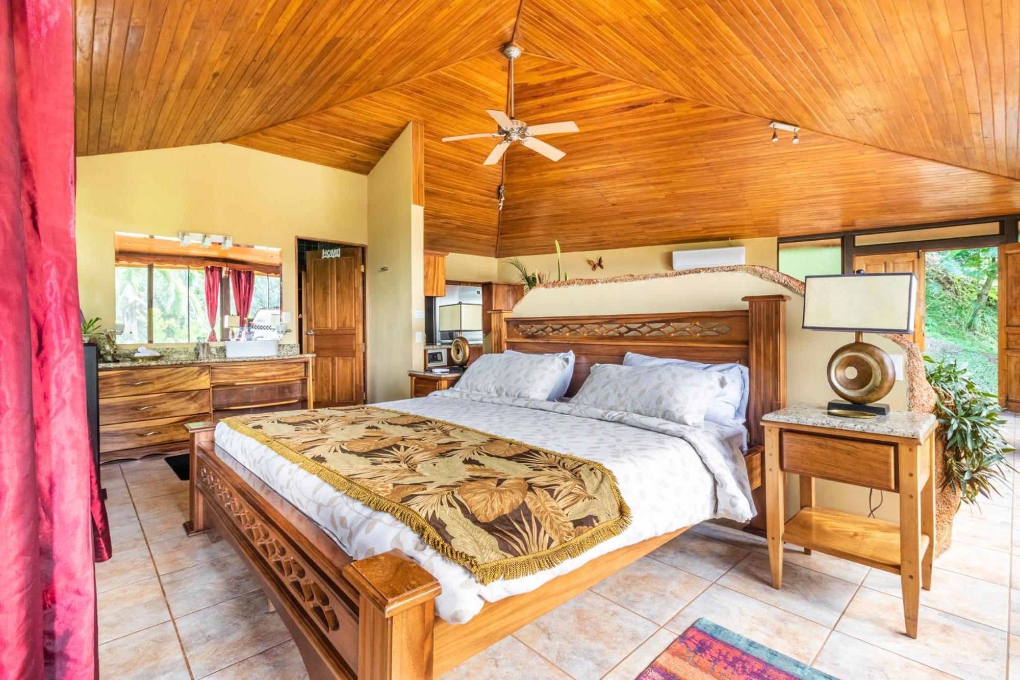 Boutique Hotel Las Cascadas 마누엘안토니오 객실 사진