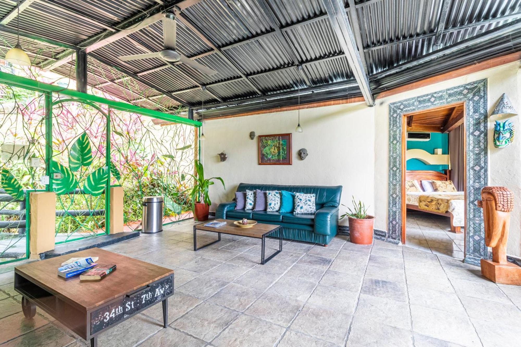Boutique Hotel Las Cascadas 마누엘안토니오 외부 사진