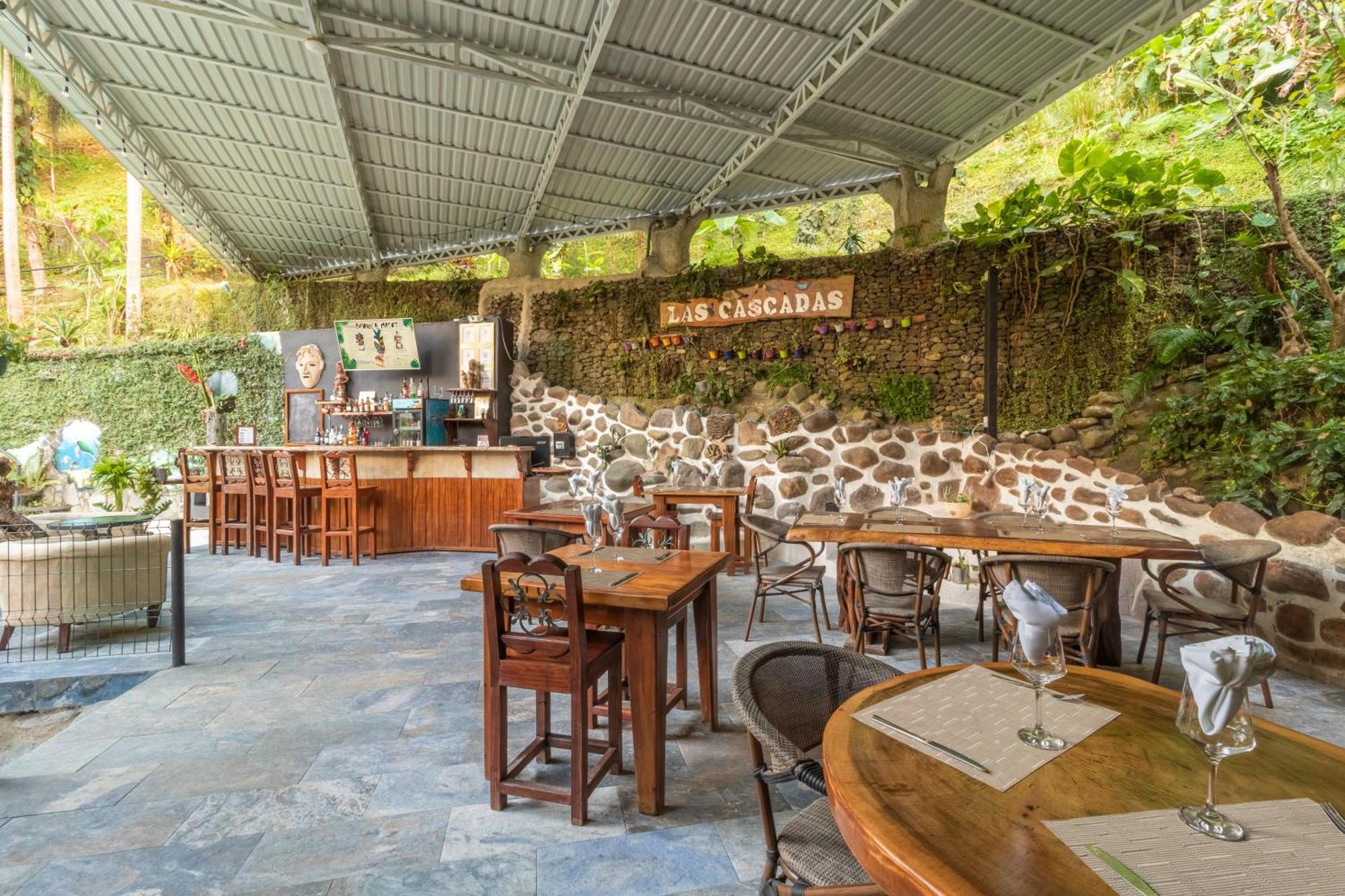 Boutique Hotel Las Cascadas 마누엘안토니오 외부 사진