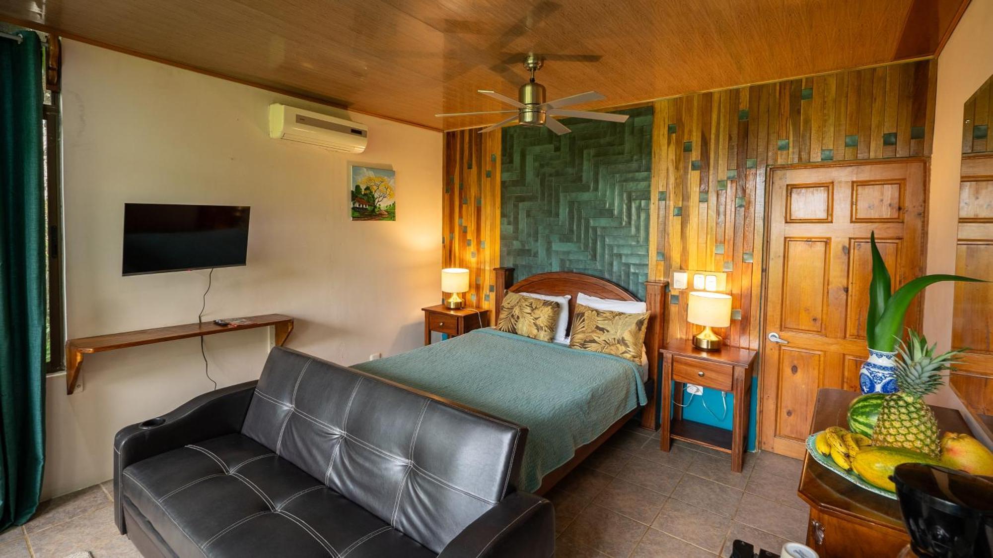 Boutique Hotel Las Cascadas 마누엘안토니오 외부 사진